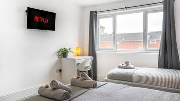 3 Schlafzimmer, Bügeleisen/Bügelbrett, WLAN, Bettwäsche