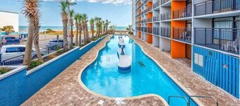 LA106 Great Studio at Landmark Resort