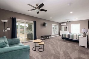 7 chambres, bureau, Wi-Fi, draps fournis