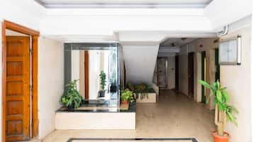 Basic Apartment | Exterior