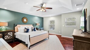 4 chambres, fer et planche à repasser, lit parapluie, Wi-Fi