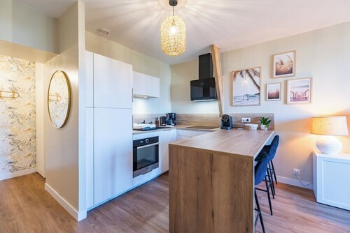 Getaway to Trégastel: beaches and shops nearby