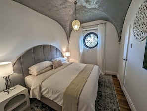 3 chambres, fer et planche à repasser, Wi-Fi, literie fournie