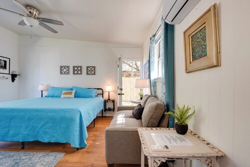 6 Mi to St George Island: Cozy Gulf Coast Retreat!