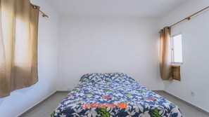 1 habitación, wifi y ropa de cama