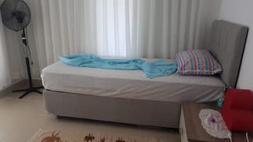 3 bedrooms, in-room safe, desk, iron/ironing board