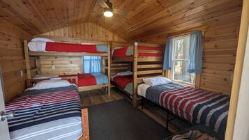 3 bedrooms, iron/ironing board, travel cot, bed sheets