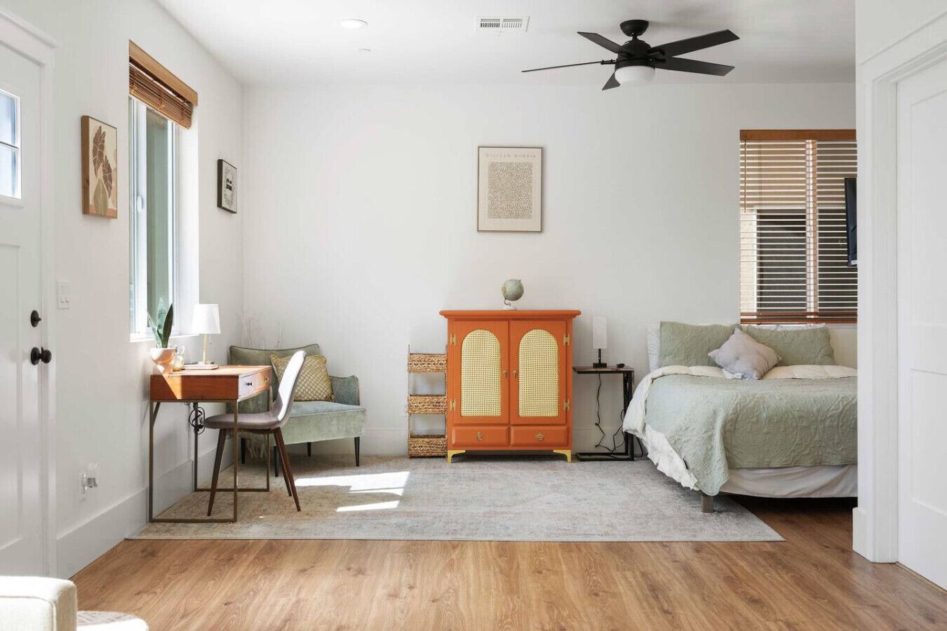 1 bedroom, iron/ironing board, WiFi, bed sheets