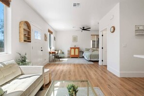 Télévision, espaces bureaux