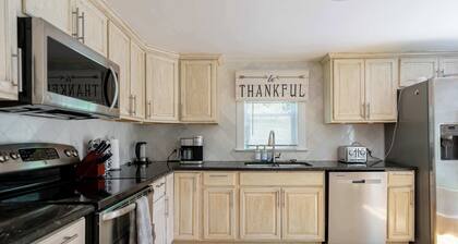 Spacious 4 bedroom home with large yard