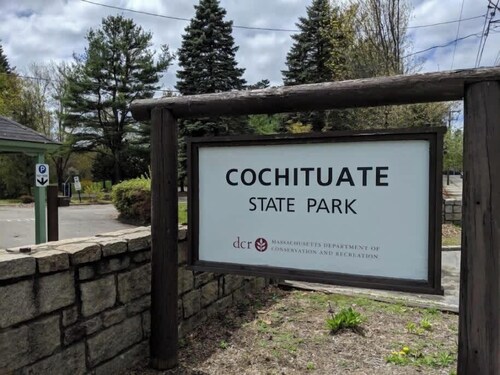 Spacious 4 bedroom home with large yard