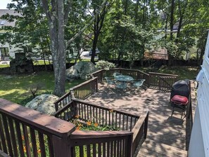 Terrace/patio - Cozy 3 BDR House in Lexington, MA (Lexington)