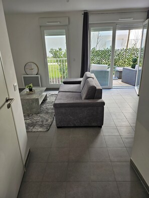 Living area - Apartment velodrome plage (Marseille)