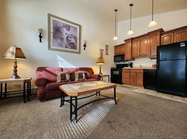 TV, fireplace, DVD player