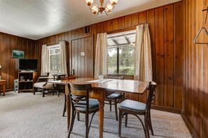 Dining - Windy Acres (Estes Park)