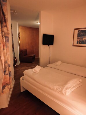 1 chambre, Wi-Fi, draps fournis