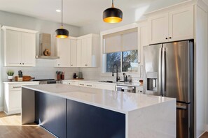 Fridge, microwave, oven, stovetop - Family Friendly 5-Bedroom Retreat w/ Hot Tub, Game Room, and Steps to the Beach (Westport)
