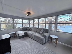 TV, offices - Red Deer Cabin - Stay for 8! (Sunrise Beach)