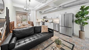 Living area - Woolworth Loft - Stylish Gaslamp Stay | Sleeps 8! (San Diego)