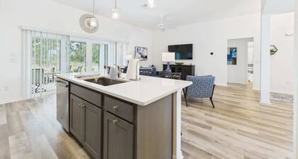 Near Sawgrass Grove in The Village of Newell