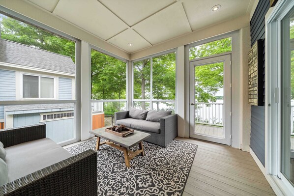 TV - The Balsam - 36 Farm View (Prince Edward)