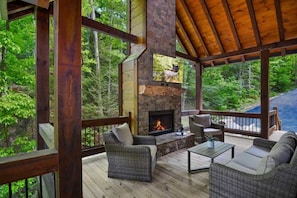 Property grounds - River of Dreams - Ellijay (Ellijay)