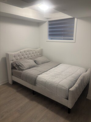 1 quarto, ferros/tábuas de passar roupa, Wi-Fi, roupa de cama
