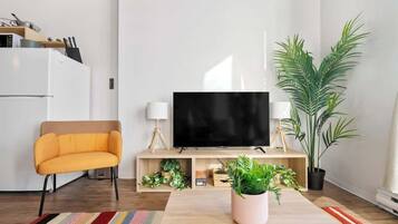 TV