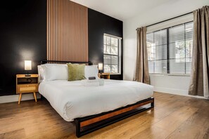 1 soverom, strykejern/-brett, wi-fi og sengetøy