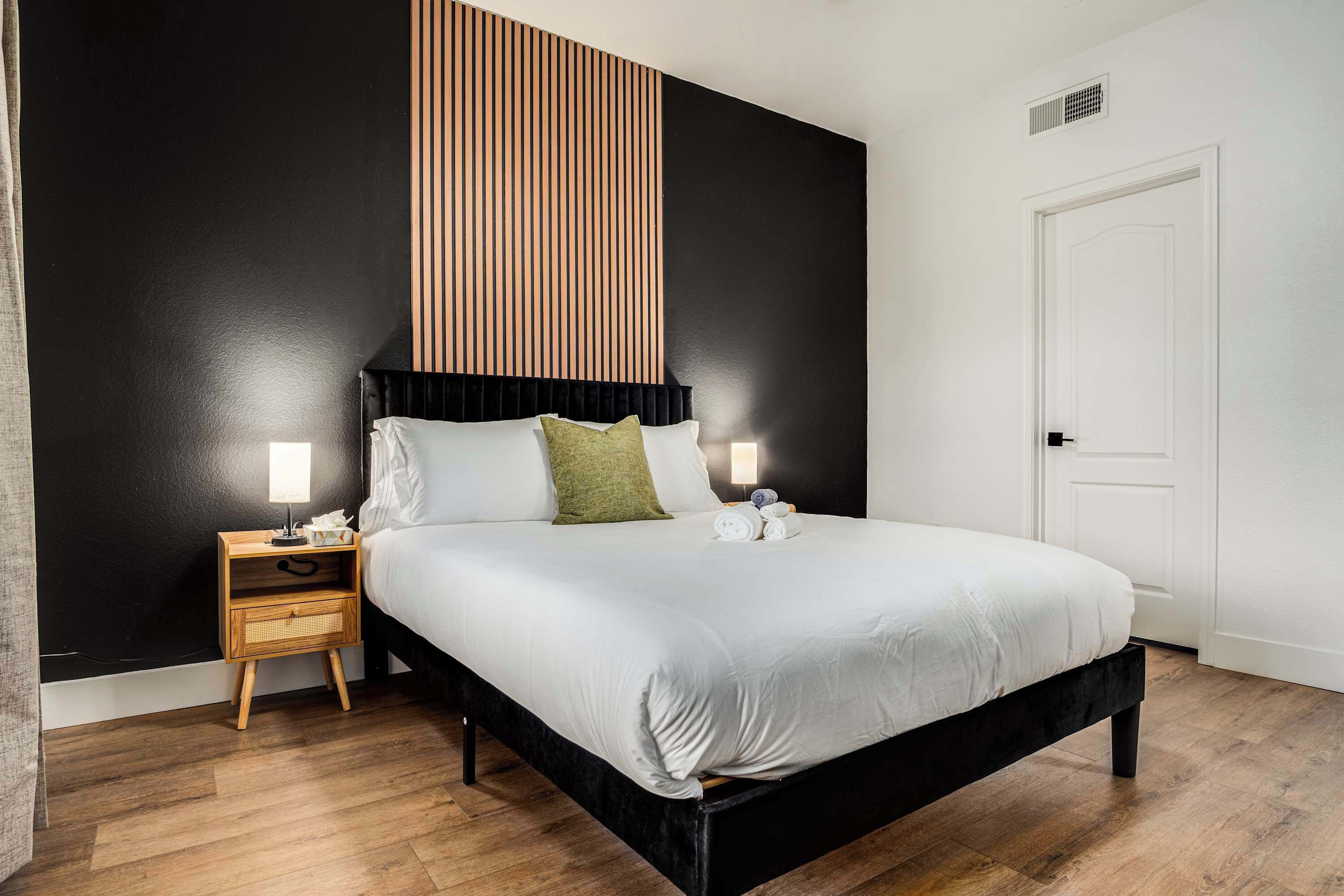 1 sovrum, strykjärn/strykbräda, wi-fi och sängkläder