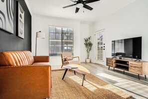 Télévision, espaces bureaux