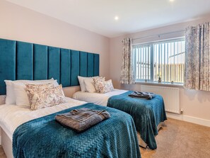 2 bedrooms, free WiFi, bed sheets