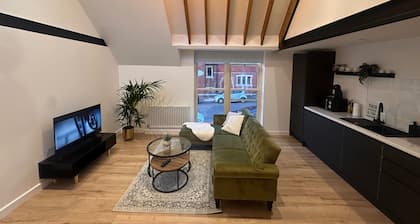 1 Bed-sleeps 3-patio-2 min to Beach
