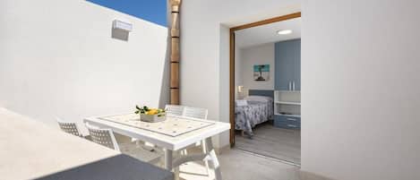 Deluxe Apartment, Valley View | Terrace/patio