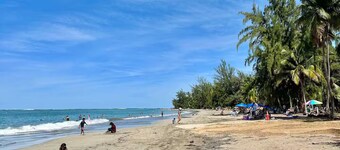 Puerto Rico, Tropical Beachfront Condo, Balcony with Ocean View, Pool, WiFi, AC