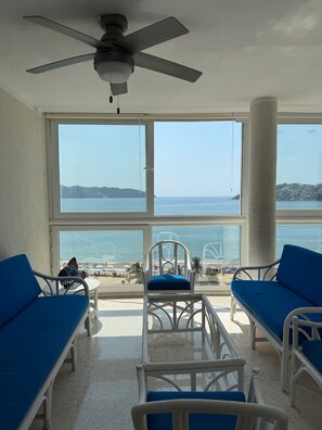 Interior - Centrally located apartment with spectacular view of the bay of Acapulco. (Acapulco de Juárez)