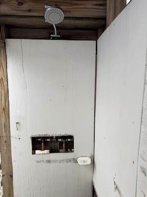 Haartrockner, Toilettenpapier