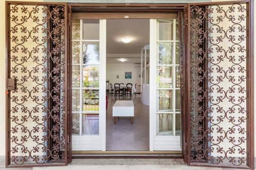 Magnificent Villa in Fregene
