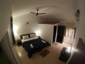 Deluxe Double Room, Garden View | Free WiFi - Kites Hostel and Rooms Vagator Goa (Vagator)