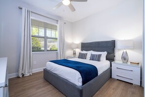 5 Schlafzimmer, Bügeleisen/Bügelbrett, kostenloses WLAN, Bettwäsche