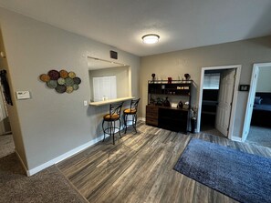 Interior - Redrocks Hot Tub Landing Pad (Littleton)