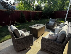 Terrace/patio - Redrocks Hot Tub Landing Pad (Littleton)