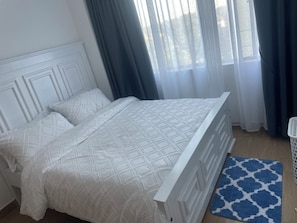 1 chambre, fer et planche à repasser, Wi-Fi, draps fournis