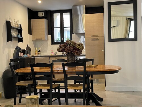 Welcome to Le Trois Six Very nice air-conditioned duplex