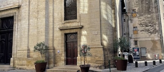 Welcome to Le Trois Six Very nice air-conditioned duplex