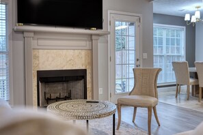 Interior - Columbus/Ft Moore Skylight Retreat (Columbus)