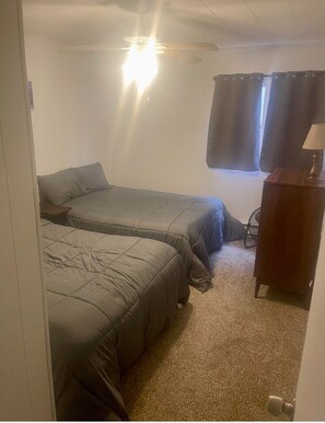 3 bedrooms, WiFi, bed sheets