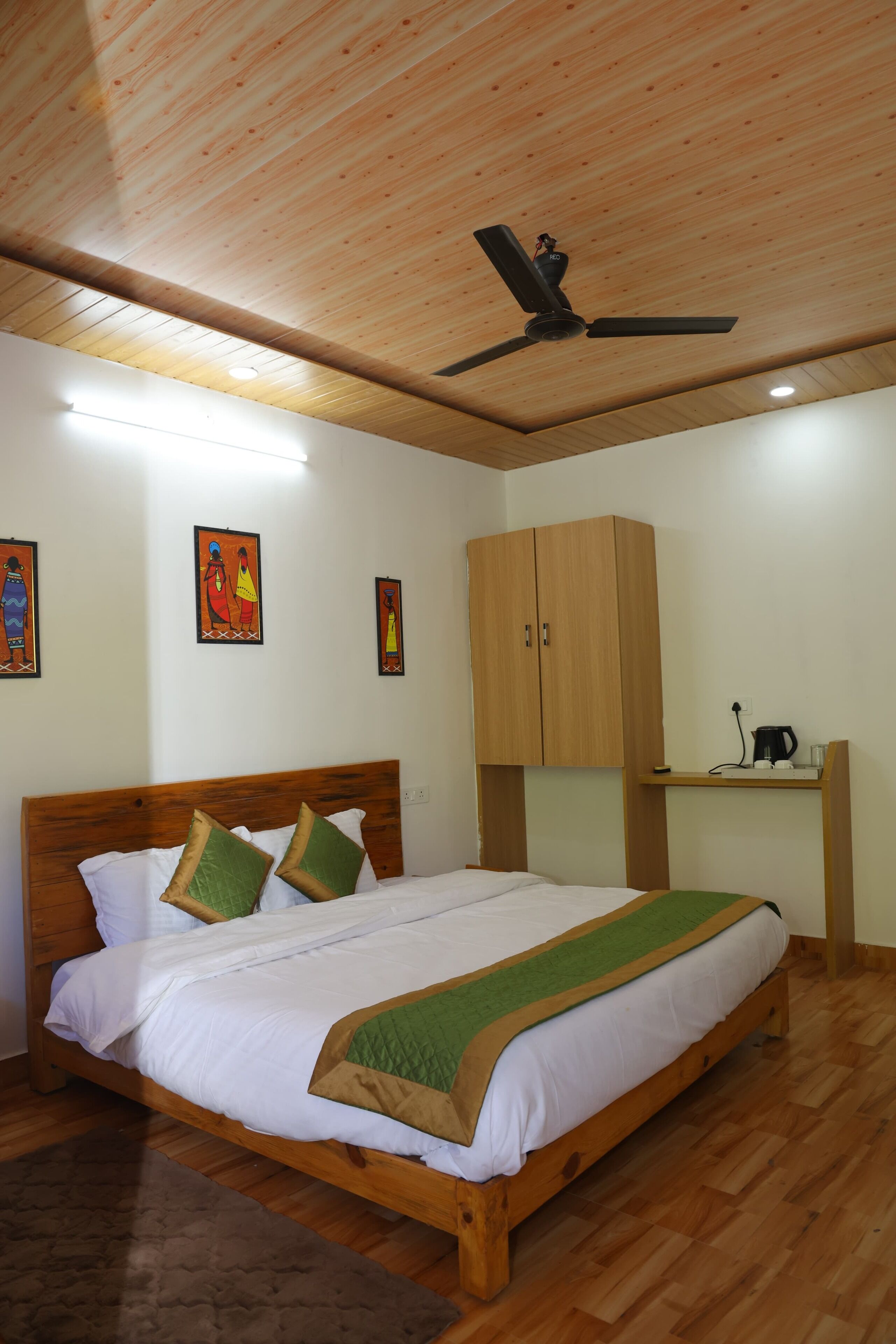 Deluxe Double Room, Balcony, Mountain View | Premium bedding, desk, soundproofing, bed sheets