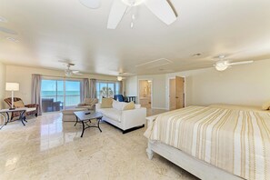 3 عدّة غرف نوم ومكواة/لوح كي وواي فاي وملاءات أسرّة