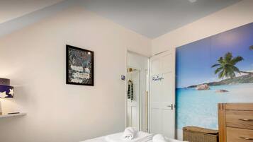 3 chambres, fer et planche Ă repasser, lit parapluie, Wi-Fi